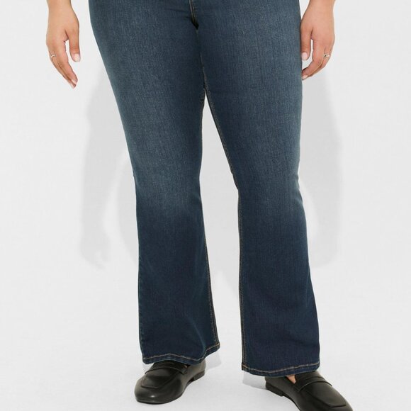 ❤️NWT VINTAGE TORRID JEANS LUXE SLIM BOOT CUT STRETCH MID RISE DENIM - PLUS SIZE - Picture 2 of 16